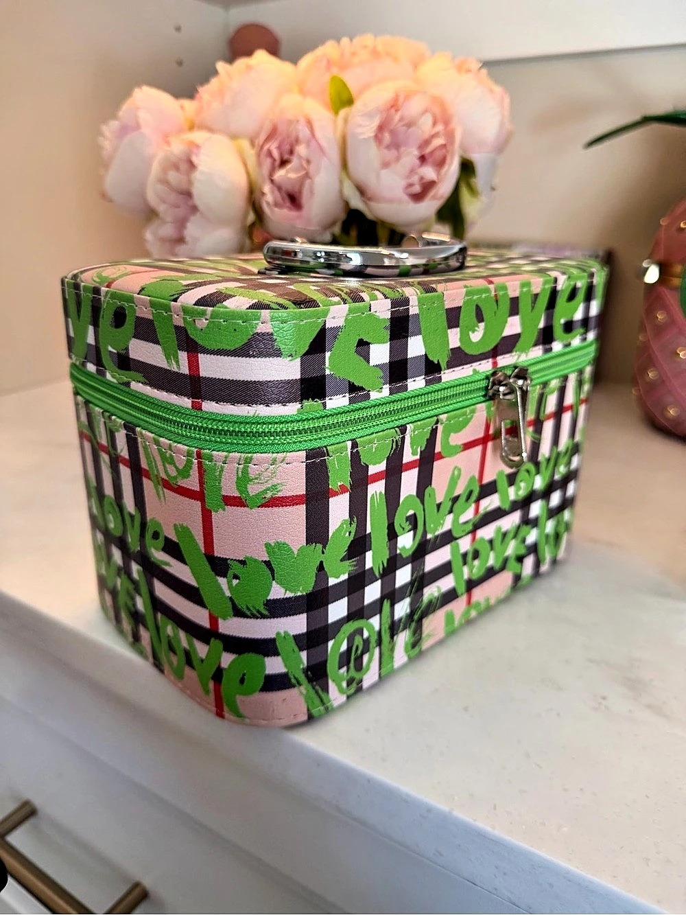 Graffiti Plaid Train Case Cosmetic Case in Green and checkered plaid NEW FRESH! - Picture 8 of 16